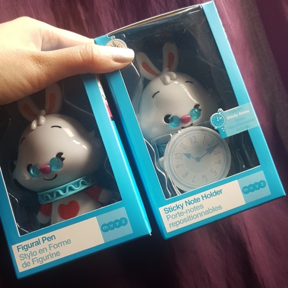 Disney mxyz white rabbit sticky note holder &pen